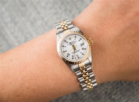 how to adjust the date of womens rolex date just|rolex datejust 28mm two tone.